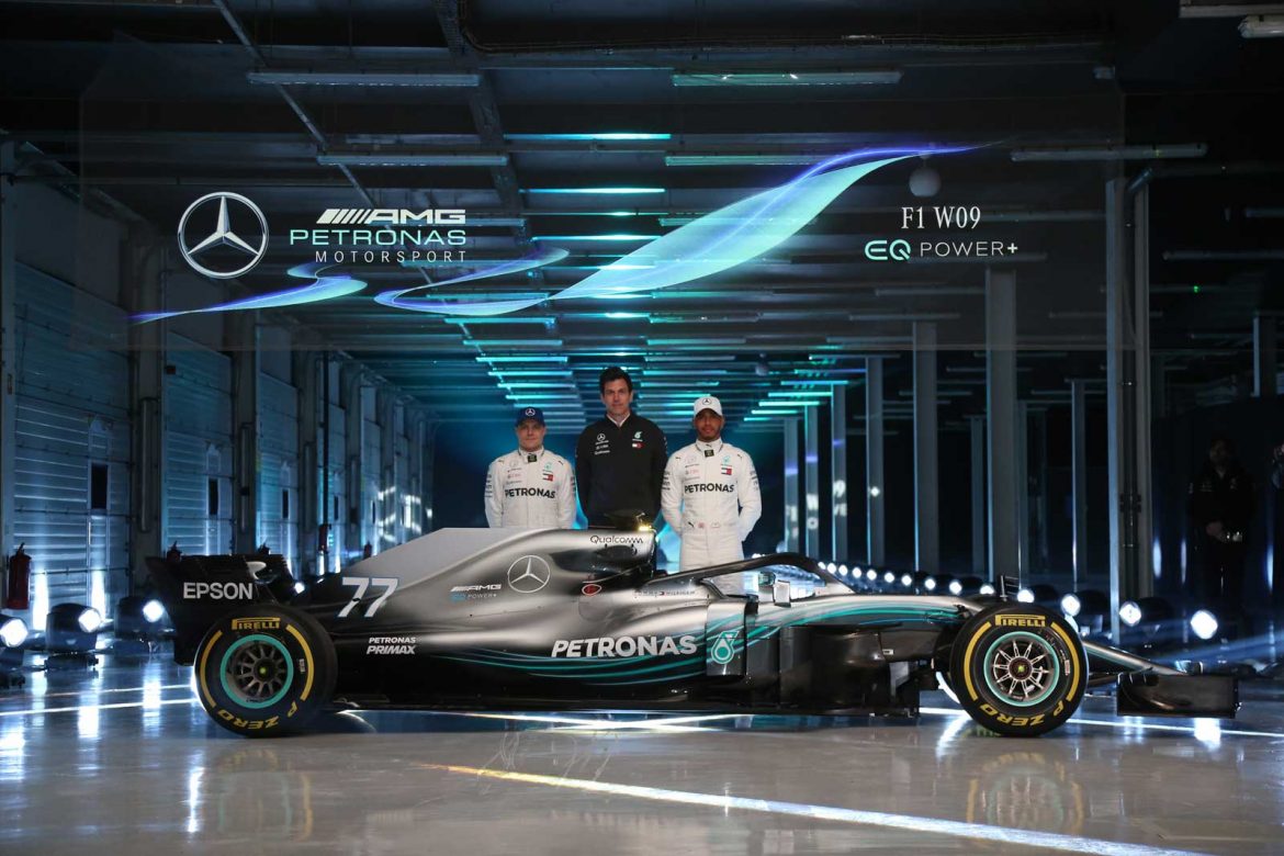 W09