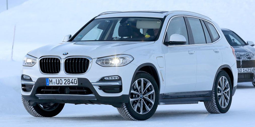 Електричниот BMW iX3
