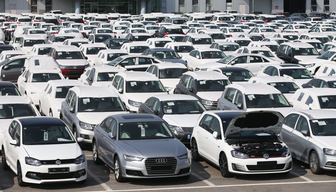 Tesla, Audi, VW, Porsche раст на продажбата
