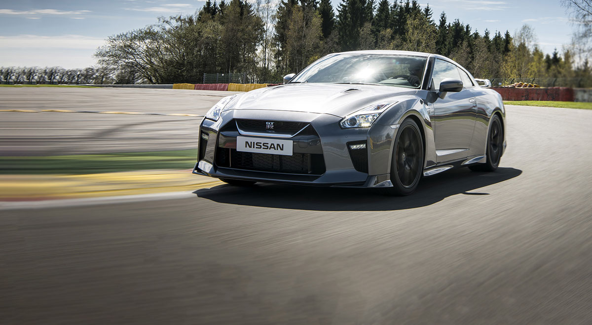 Nissan GT-R