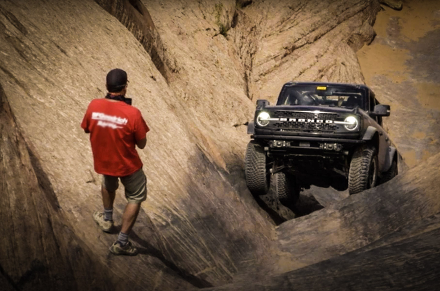 ford bronco off road