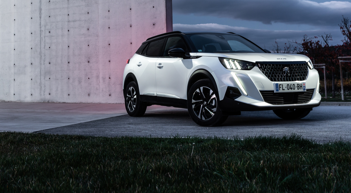 Peugeot 2008 208