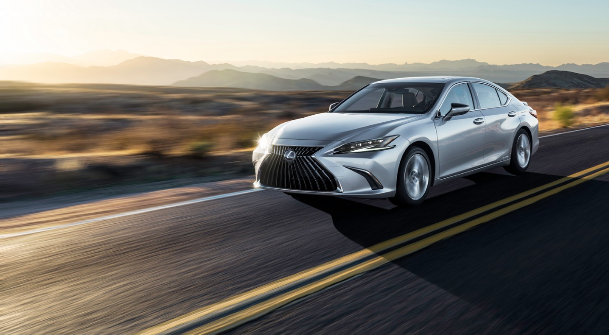 Lexus ES