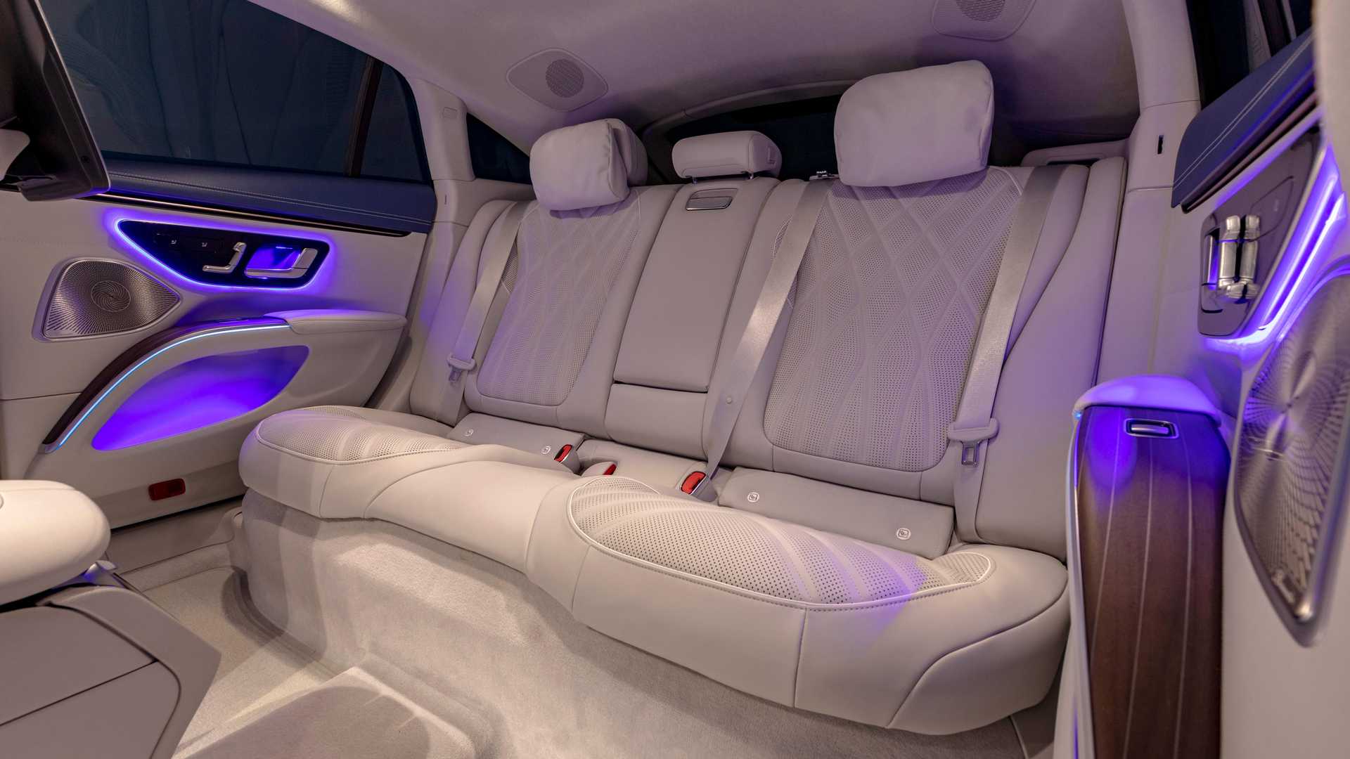 2022 Mercedes Benz Eqs 450 Interior Rear Seats 