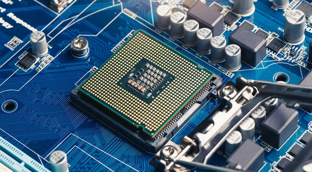 Stellantis Foxconn SiliconAuto
