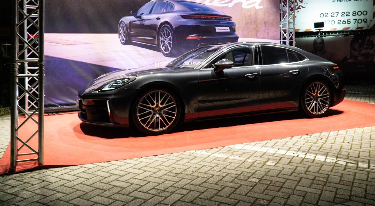 Porsche Panamera Македонија
