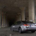 Тест Toyota Camry 2.5i Hybrid Luxury