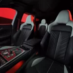 Aston Martin DBX S