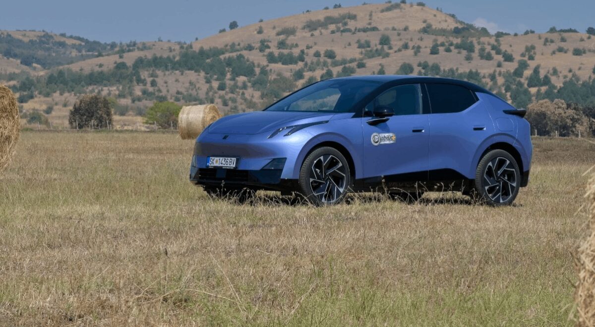 Тест Lynk & Co 02