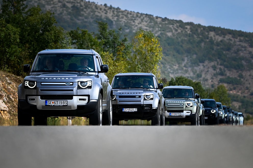Land Rover Defender Козјак