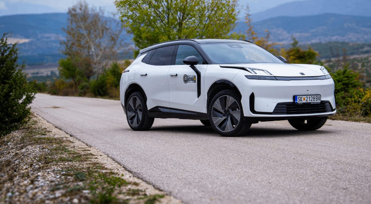 Тест Lynk & Co 08