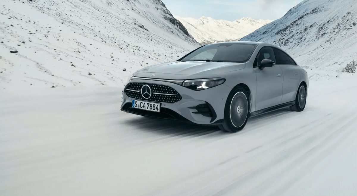 Mercedes-Benz CLA 220 Hybrid