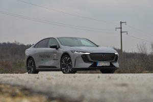 Тест Mazda 6e Takumi Plus Long Range Кога традицијата преминува на струја