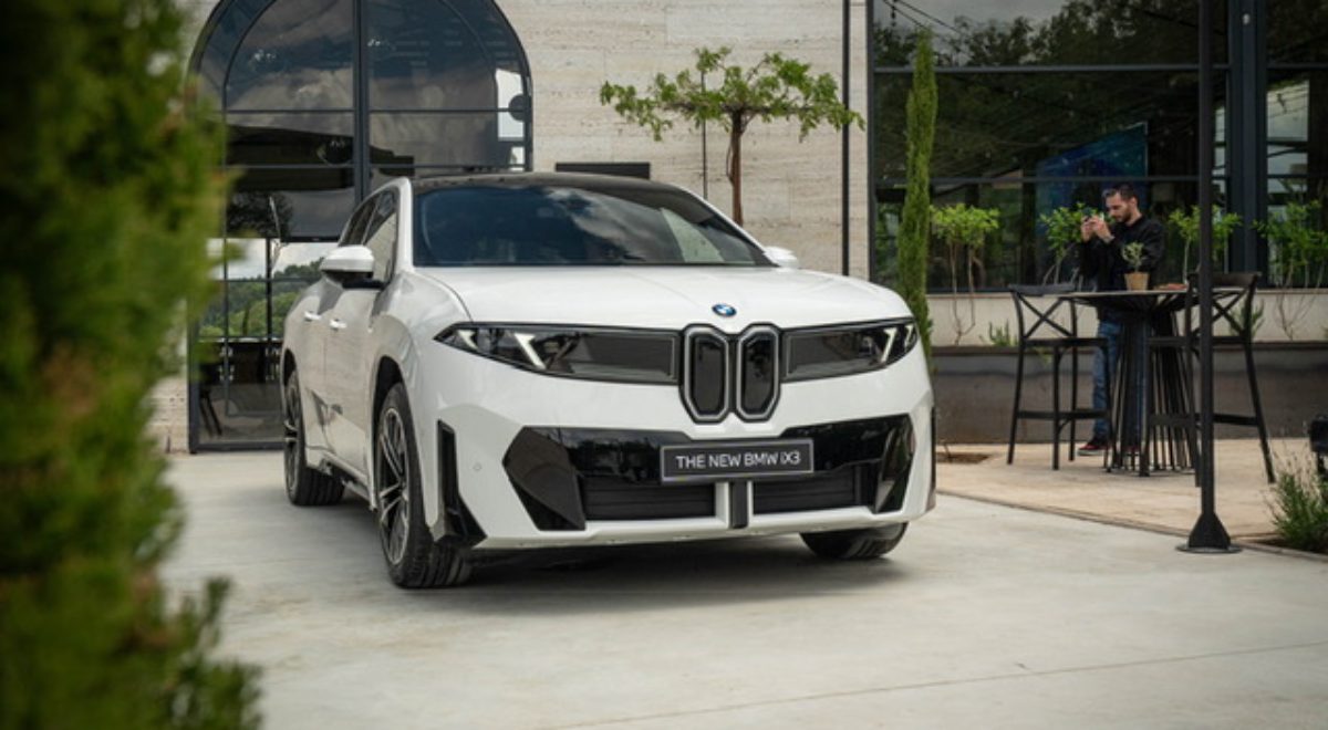 BMW iX3 Македонија