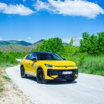 Тест Volkswagen T-Roc R-Line 1.5 eTSI 150 DSG Компактен СУВ со карактеристики на премиум играч