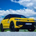 Тест Volkswagen T-Roc R-Line 1.5 eTSI 150 DSG Компактен СУВ со карактеристики на премиум играч