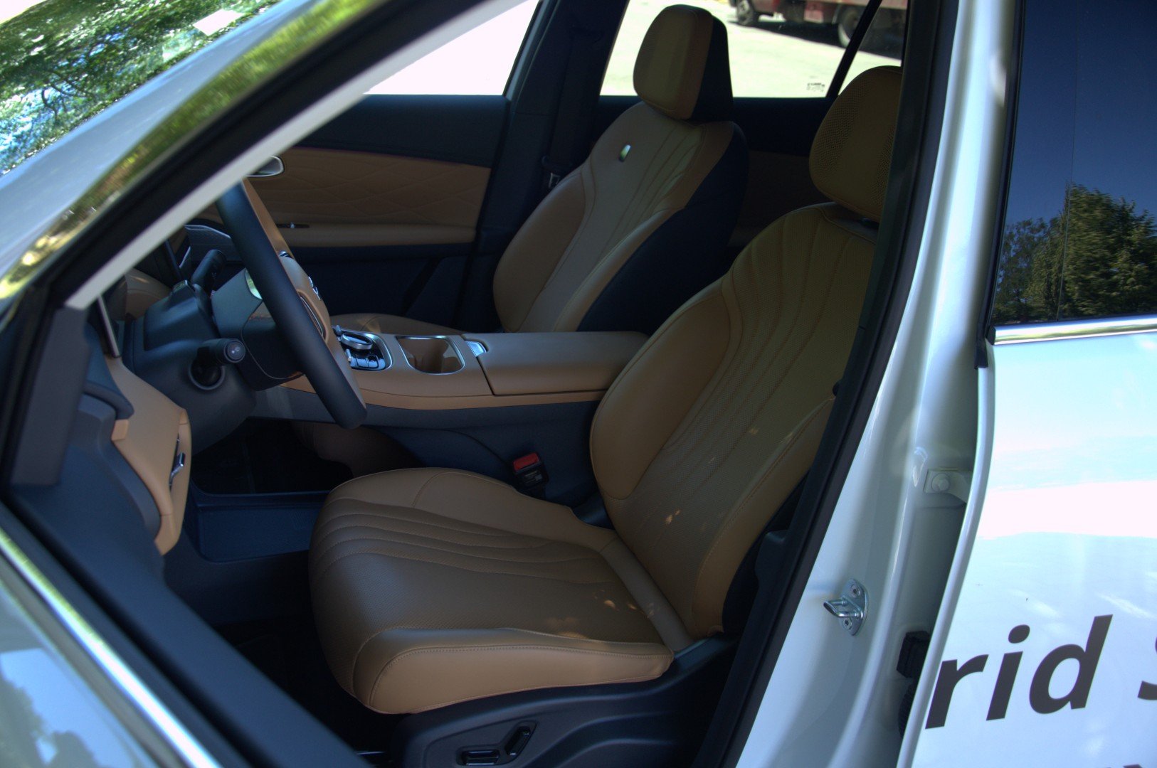 Тест Geely Starray EM-i MAX
