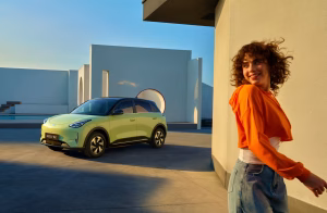 Geely E2