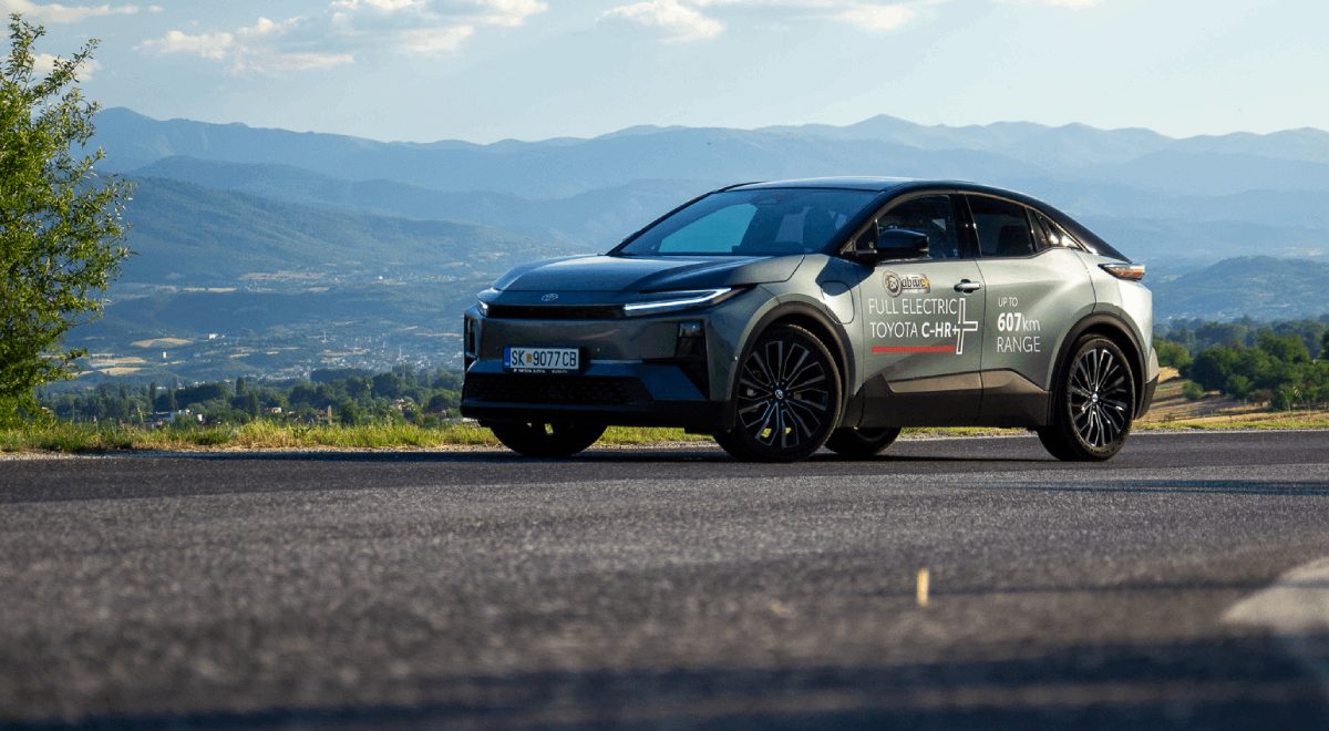 Тест Toyota C-HR+ Style Premium AWD 77 kWh