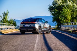 Тест Toyota C-HR+ Style Premium AWD 77 kWh