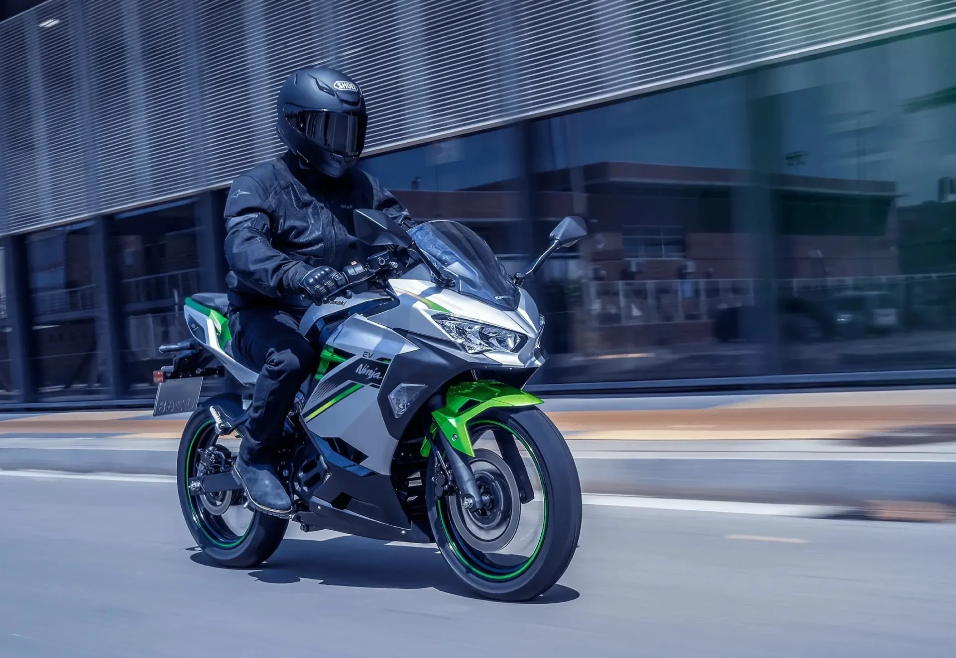 Kawasaki Ninja e-1