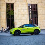 Тест Fiat 600 1.2 Hybrid 136 AT Sport: Кога стилот добива спортски карактер