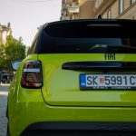 Тест Fiat 600 1.2 Hybrid 136 AT Sport: Кога стилот добива спортски карактер