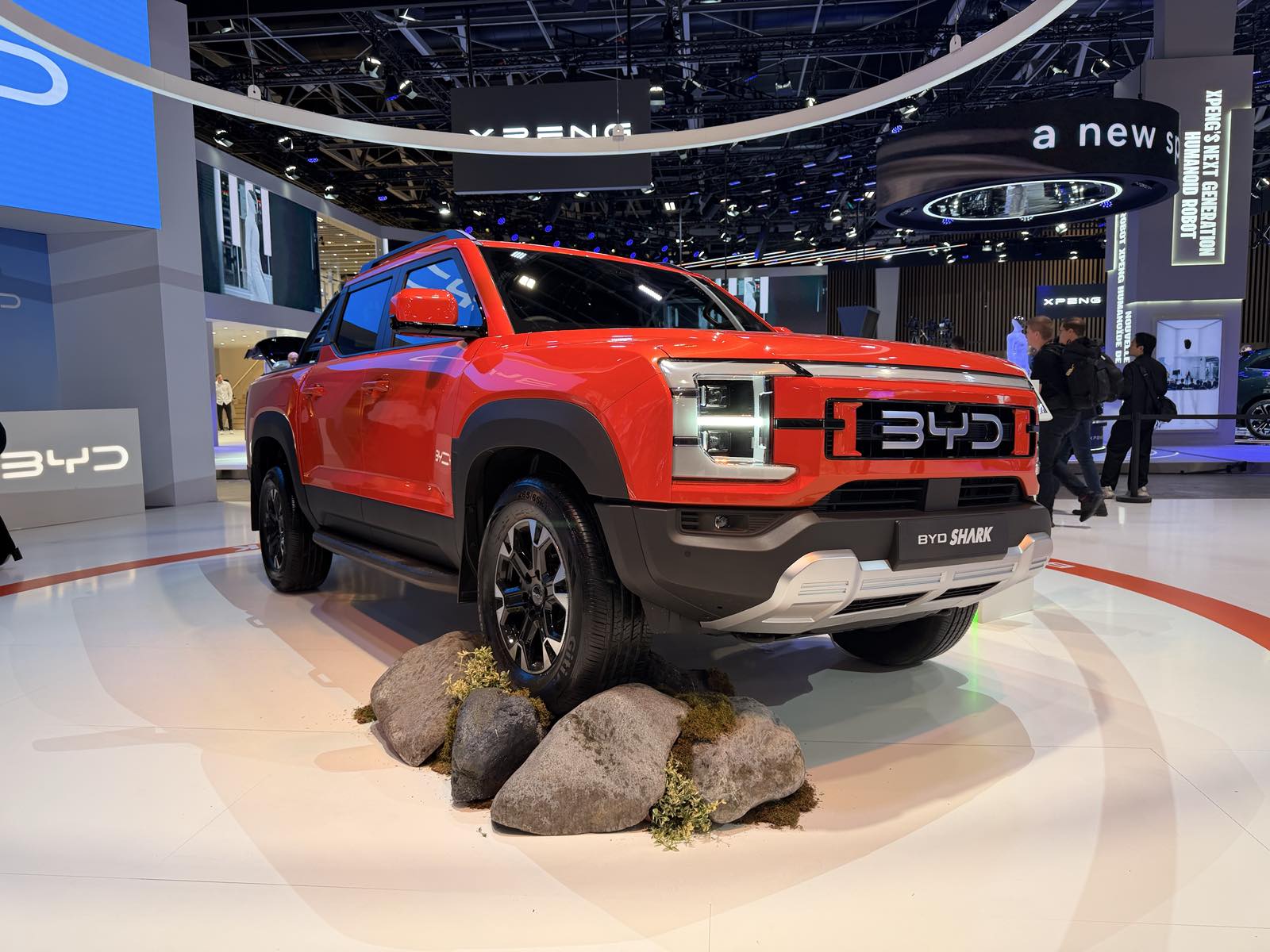 BYD Париз 2026