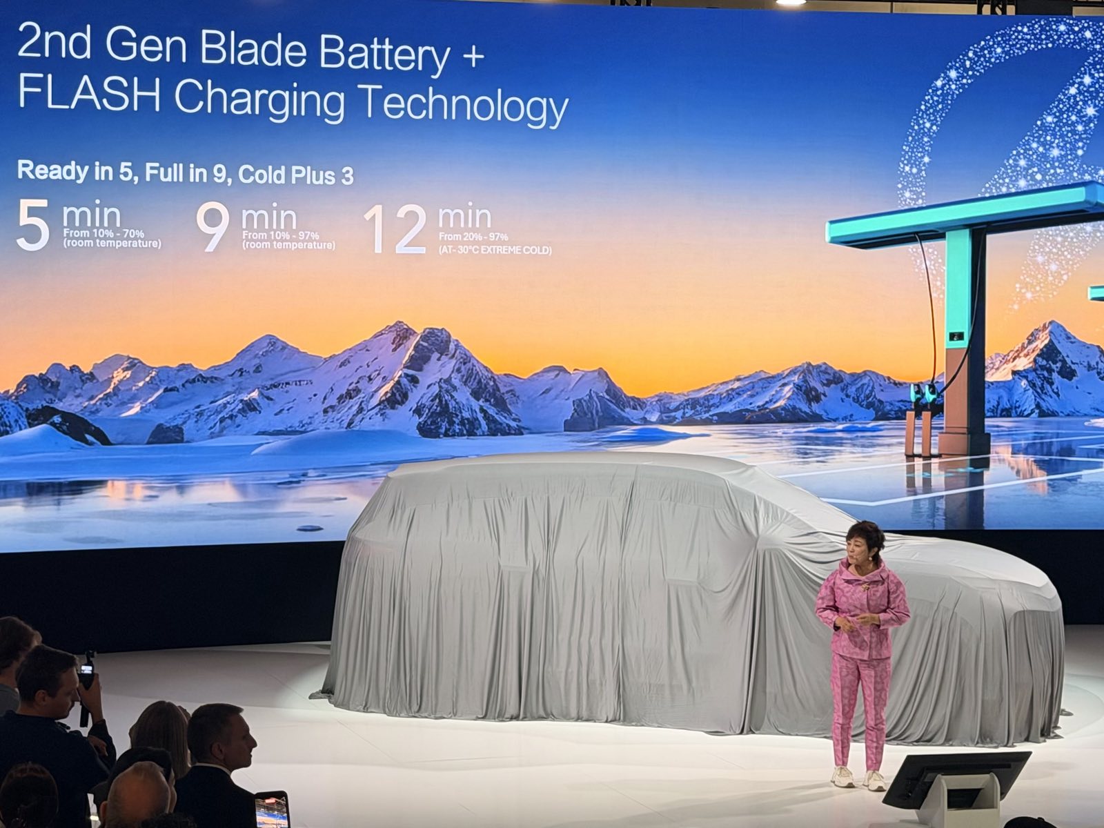 BYD Париз 2026